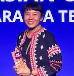 Travel Changemakers Awards winner receiving an award at WiT Singapore